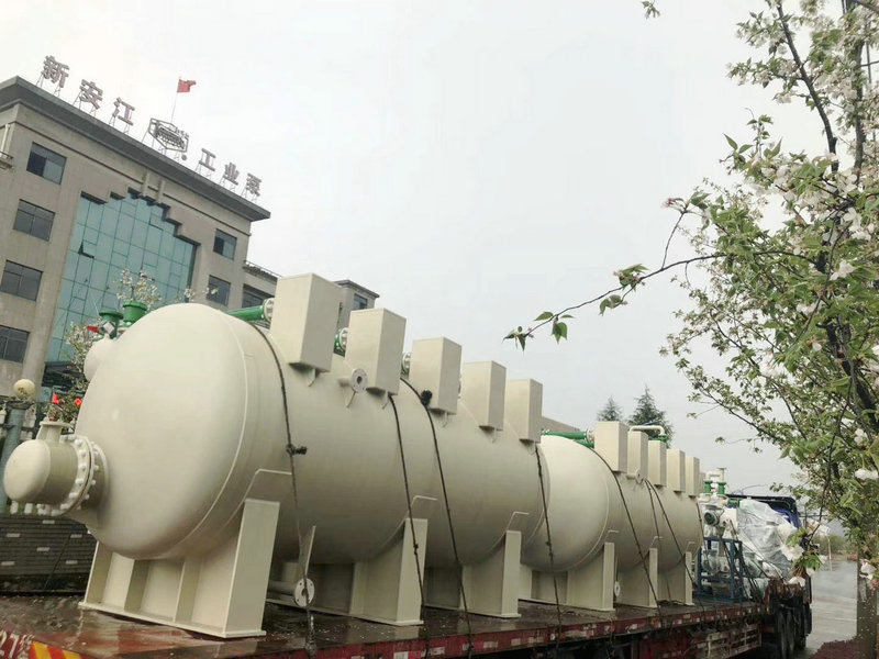 杭州新安江工業(yè)泵有限公司-水噴射真空機組、pph纏繞儲罐等