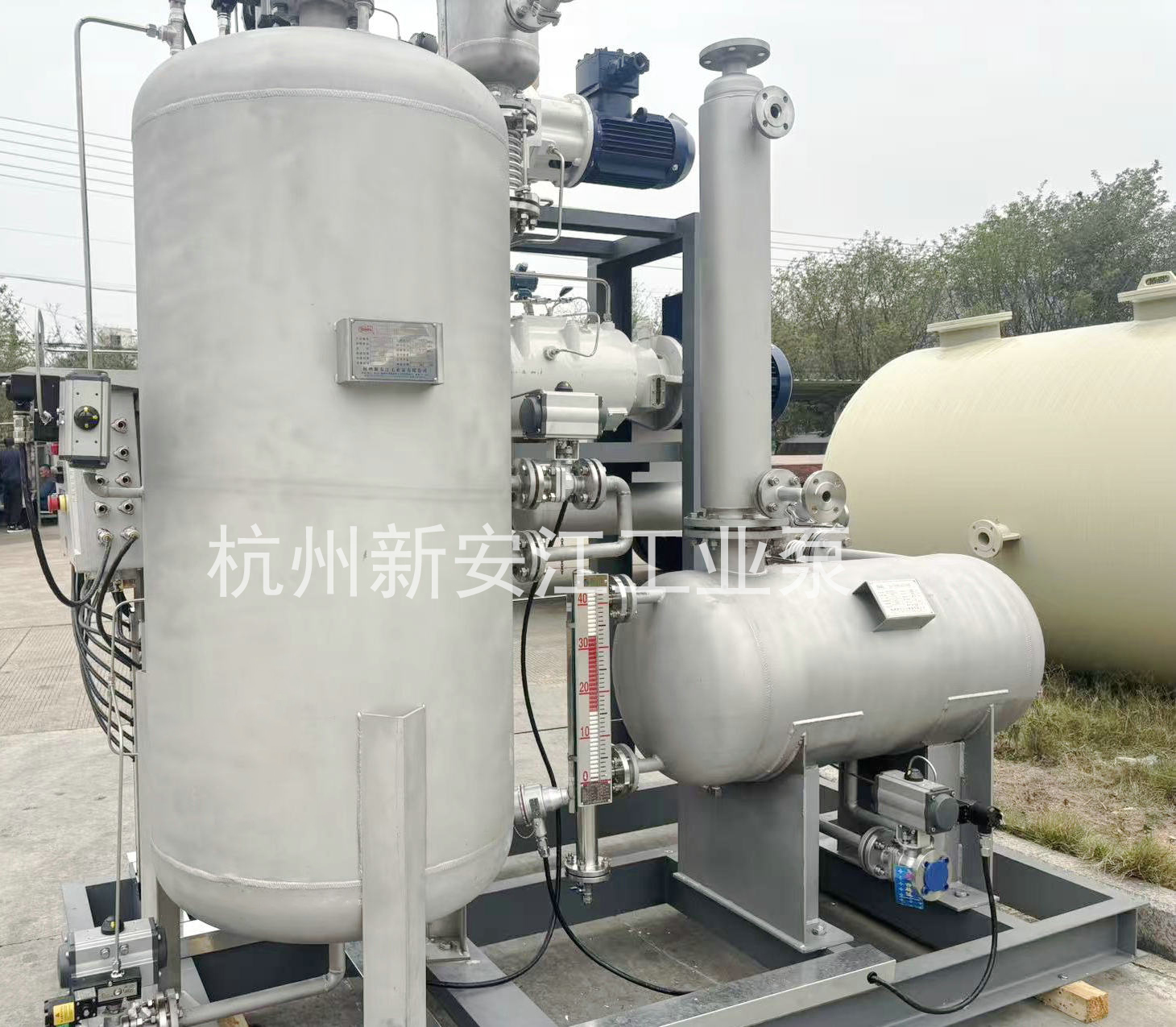 集成化羅茨螺桿真空機(jī)組，高效穩(wěn)定，勝任復(fù)雜苛刻工藝-杭州新安江工業(yè)泵有限公司 (3)